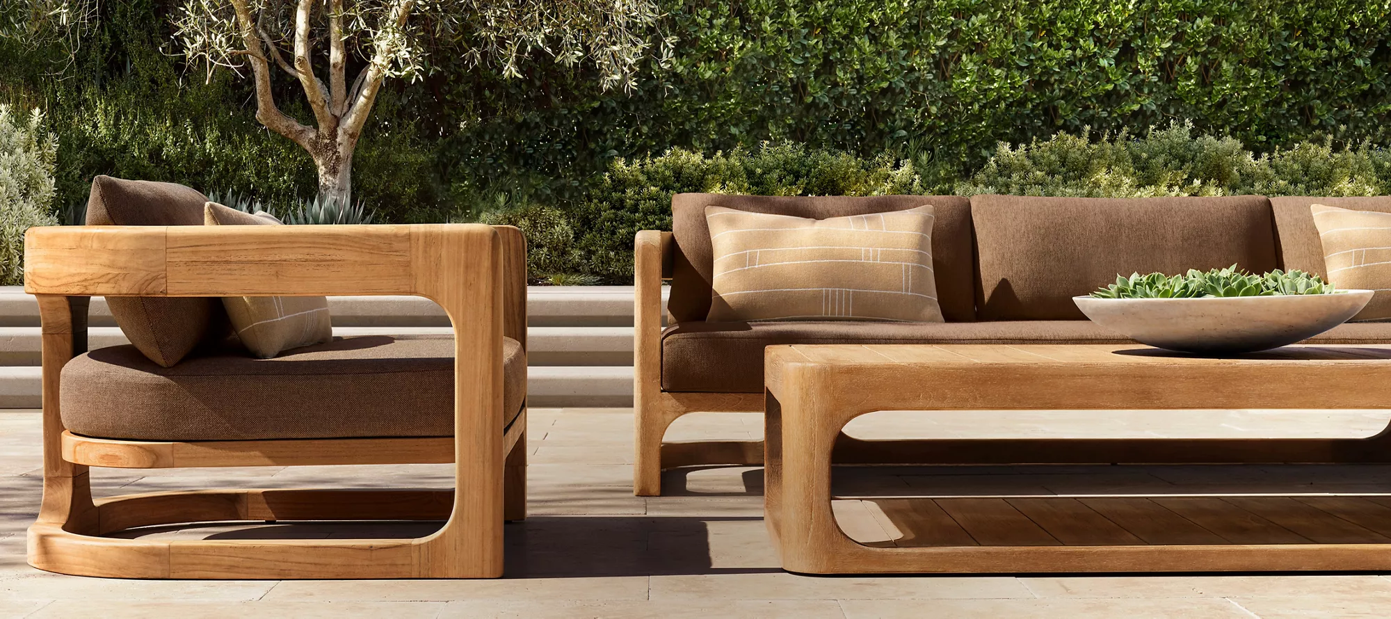 Cassale Deyò Sofa|Premium Luxury Patio Mèb